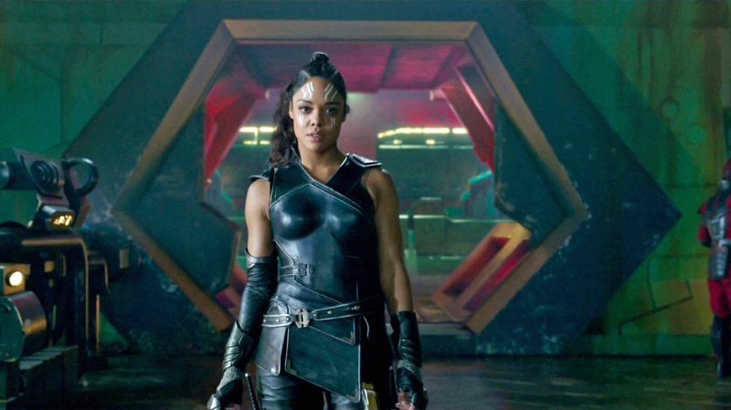 hairstyle, Thor : Ragnarok, beauty, lifestyles, beautiful woman, women, young women, portrait, standing, front view, one person, leisure activity, young adult