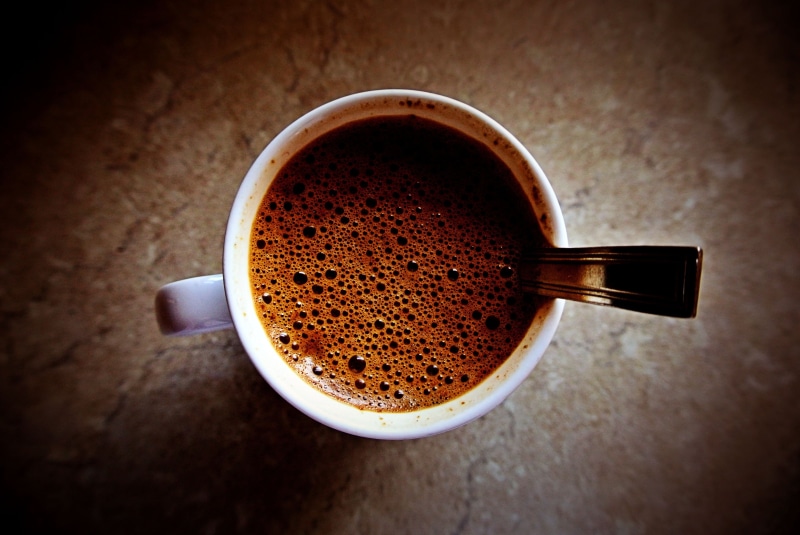 4K, white, heat - Temperature, nikon  nikkor, cafe, espresso, coffee - Drink, ceramic, cup, spoon, teaspoon, CJS, Refreshments, mocha  coffee, beverage