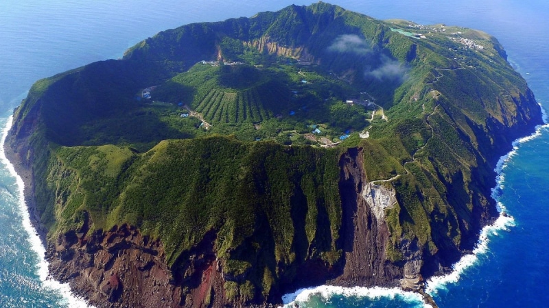 water, tranquility, non-urban scene, sea, environment, Aogashima, volcano, mountain peak, tranquil scene, nature, outdoors, scenics - nature, land, 1080P