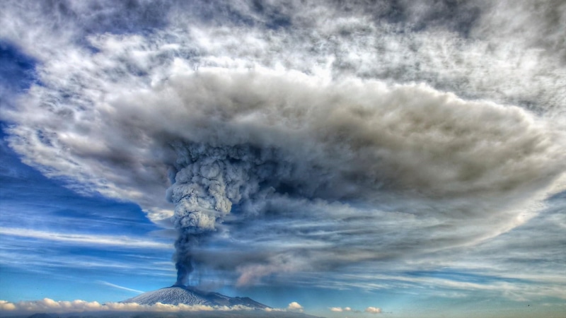outdoors, 1080P, sky, cloud - sky, volcano, mountain, environment, catania, eruption, etna, atmosphere, ominous, no people, storm, beauty in nature, threats