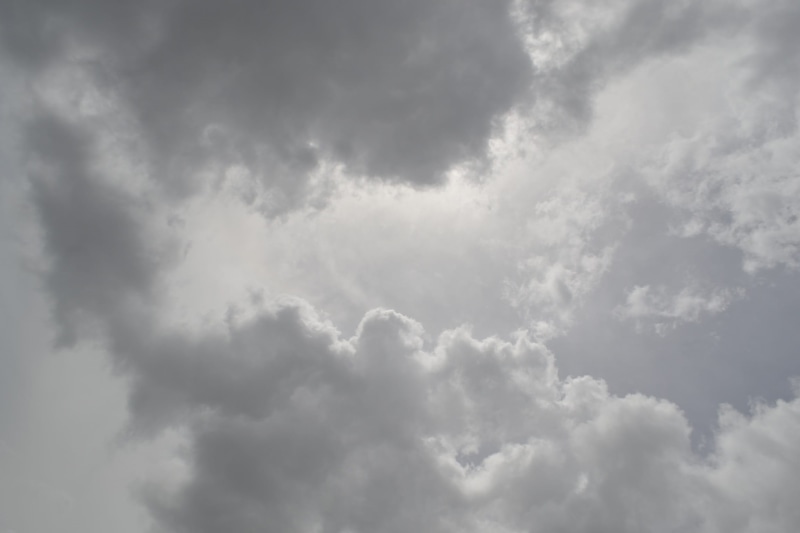 cloud - sky, cloudscape, climate, backgrounds, scenic, no people, grey, heavenly, sky, air, light, meteorology, clouds, weather, overcast, sunlight, ominous