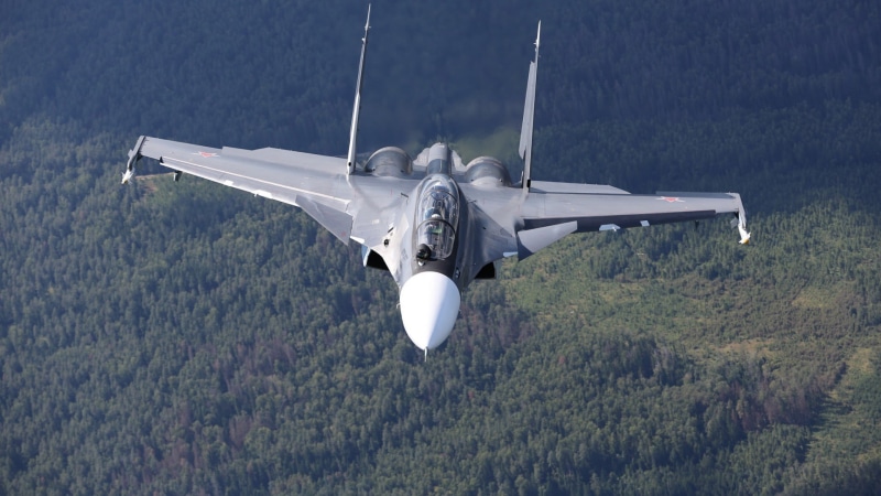 Sukhoi SU-30MK, day, on the move, motion, mid-air, air vehicle, airplane, aerospace industry, military aircraft, tree, mode of transportation, security