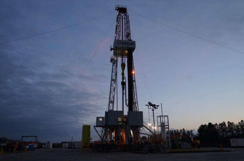 nighttime, drilling rig, oil Rig, oil Pump, industrial equipment, outdoors, gasoline, oil well, cable, mining, drilling, oil Field, exploration, industry