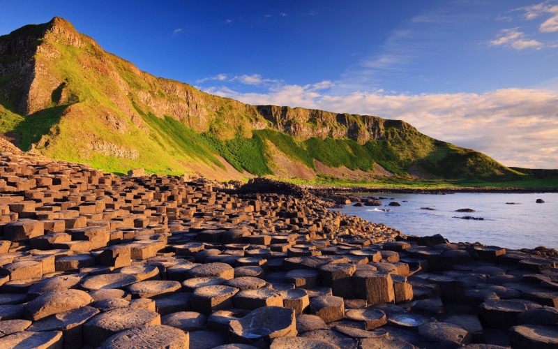 water, 1080P, Giants Causeway, mountains, clouds, Ireland, nature, stones, landscape, sea, rock formation