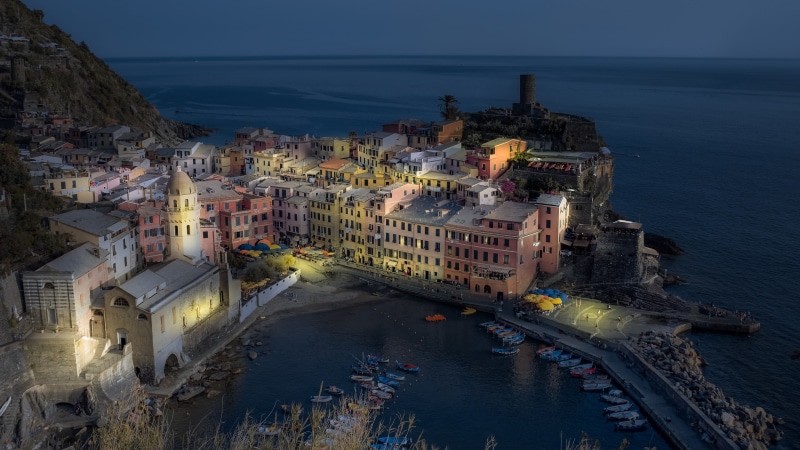 coast, 4K, town, europe, night, vernazza, cinque terre, sky, italy, evening, sea