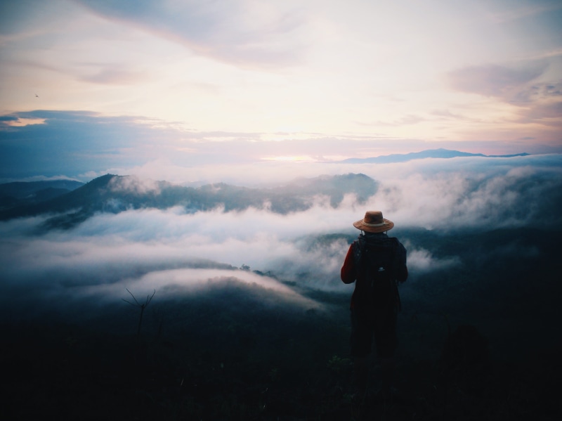 person, tourist, silhouette, leisure, scenics - nature, tranquil scene, hiking, sky, tranquility, real people, sunlight, men, sport, environment, summer