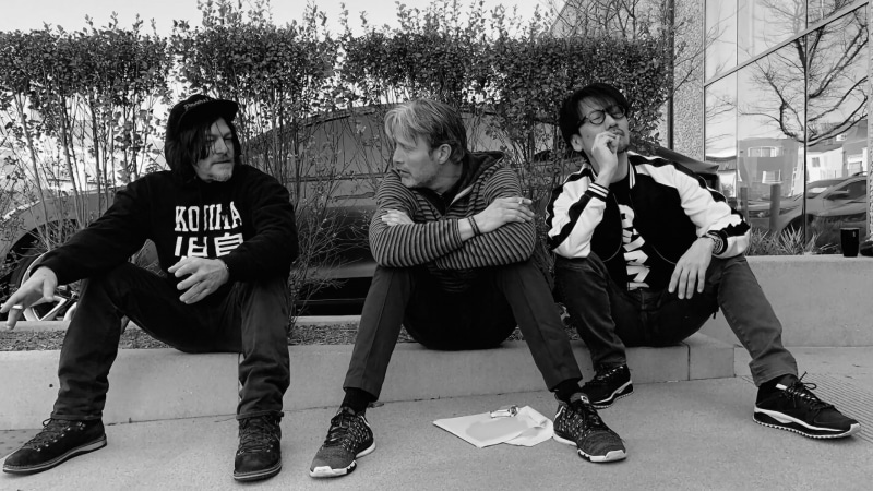 day, Norman Reedus, sister, men, monochrome, lifestyles, real people, males, group of people, sitting, togetherness, gray, Hideo Kojima, Kojima Productions