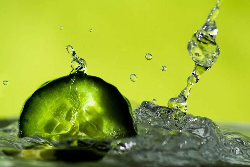 droplet, droplets, wet, green, water drop, water, close-up, falling, photography, veggie, nature, liquid, splashing, food, purity, close, freshness, close  up photography