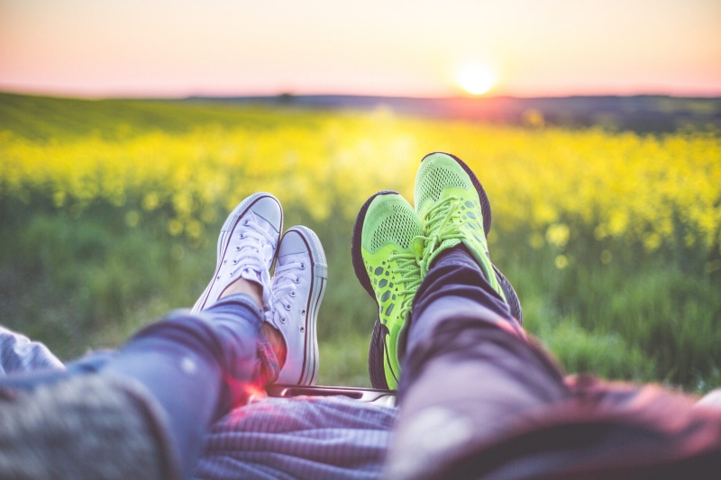 colorful, real people, relaxation, females, love, Relaxing, lifestyles, trunk, human limb, cars, cute, selective focus, top, leisure activity, personal perspective