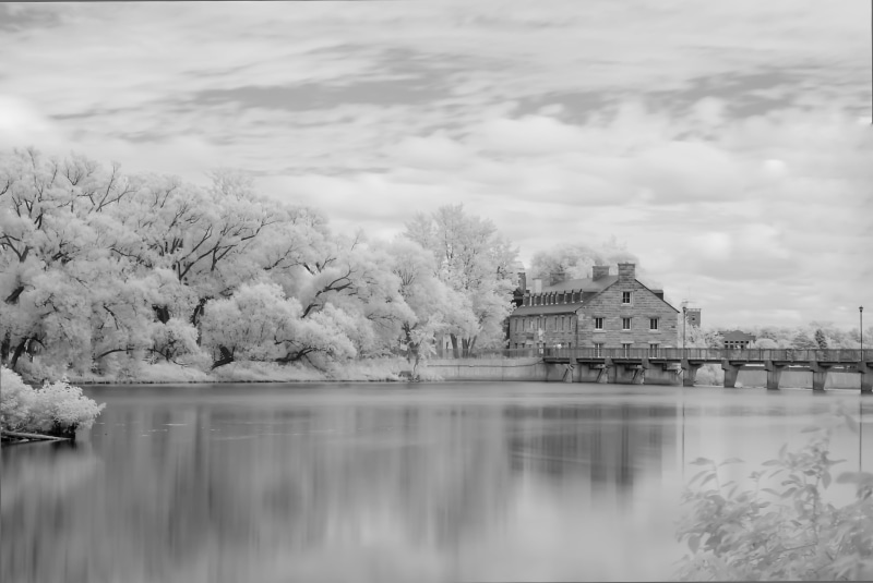 nature, waterfront, day, tree, built structure, architecture, terrebonne, building, québec, sky, lake, water, scenics - nature, building exterior, beauty in nature
