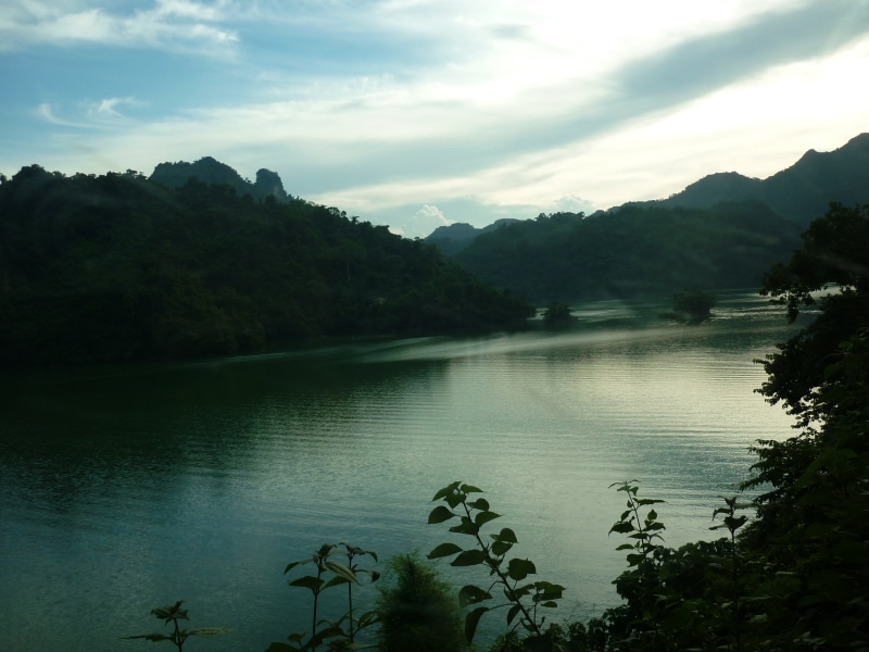 china - East Asia, lake, cloud - sky, non-urban scene, guangxi Zhuang Autonomous Region - China, li River, idyllic, asia, nature, day, scenics - nature