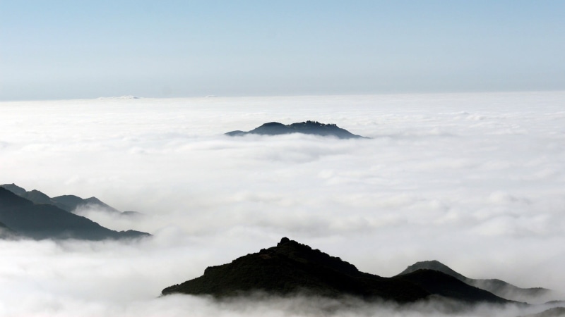 non-urban scene, mountain, environment, snow, volcanic crater, tranquil scene, sky, beauty in nature, cloud - sky, mountain peak, 1080P, no people, scenics - nature