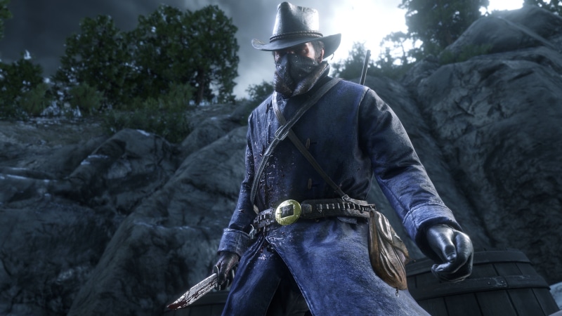 mid adult, real people, Red Dead Redemption, men, casual clothing, 4K, front view, holding, Red Dead Redemption 2, leisure activity, three quarter length