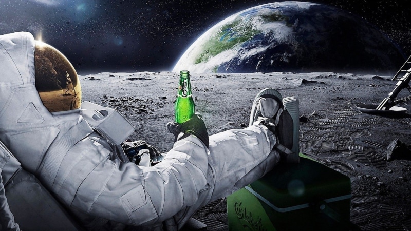 1080P, planet, Earth, relaxation, space, Carlsberg, stars, alcohol, advertisements, beer, Moon, astronaut
