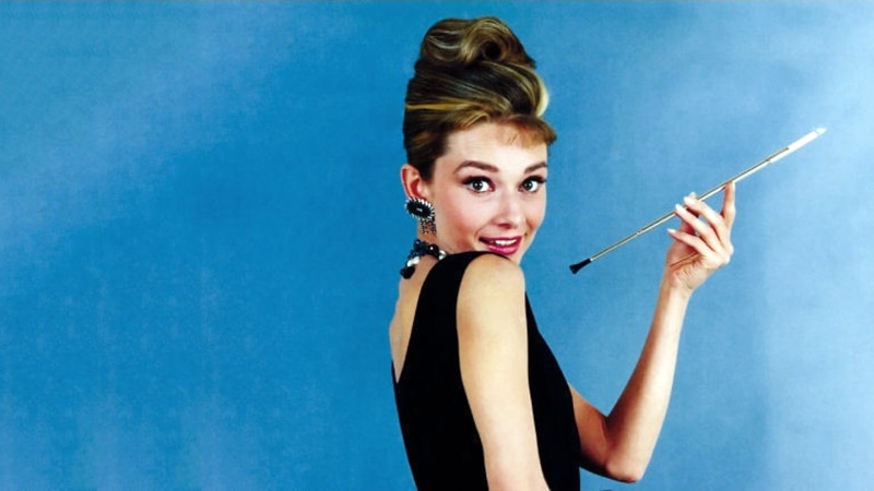 temptation, studio shot, actress, beautiful people, 1080P, fashion, young adult, females, flirting, women, glamour, Audrey Hepburn, Holly Golightly , hairstyle
