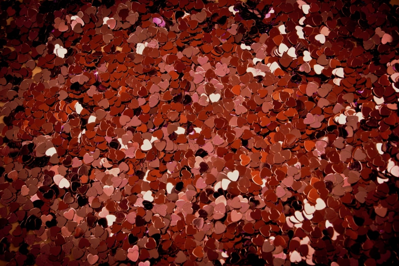 decoration, romantic, kiss, flirt, brown, family, adult, romance, peace, smiling, friendship, wedding, color, joyful, date, joy, girlfriend, happy, red passion