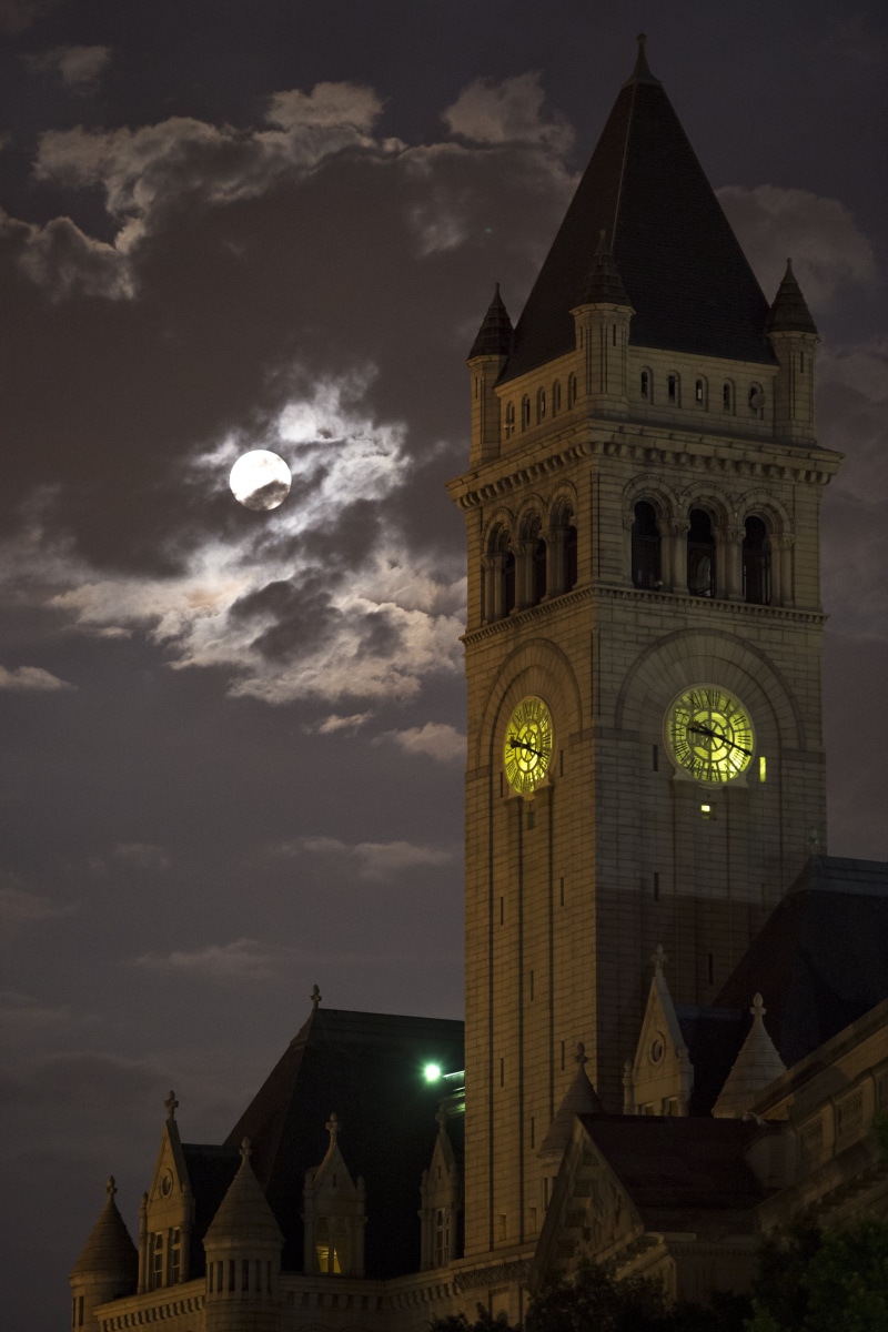 building, nature, supermoon, low angle view, illuminated, city, the past, dc, tourism, place, no people, usa, clouds, night, clock, architecture, built structure