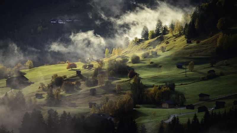 tranquil scene, environment, nature, cloud - sky, 4K, village, plant, twilight, land, misty, idyllic, fog, outdoors, hillside, landscape, beauty in nature