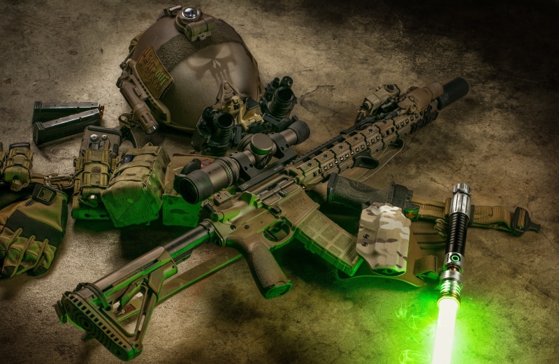 rifle, assault, AR-15, 5K, helmet, flashlight, ray, semi-automatic, gun