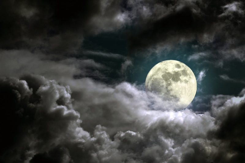astrology, light - Natural Phenomenon, weather, cloudy night, 5K, stratosphere, planet - Space, full Moon, planetary Moon, storm, spooky, space, cloud - Sky