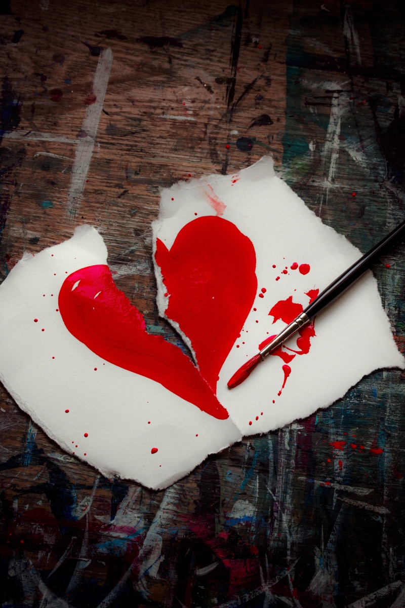 break, torn, tree, passion, food and drink, art and craft, wood - material, creativity, positive emotion, pain, broken, still life, holiday, love, red