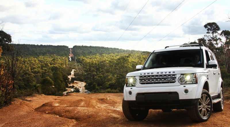 nature, mode of transportation, leisure activity, Land Rover, landscape, car, 2K, tree, Land, full length, sky, plant, White, environment, Cars, day, road