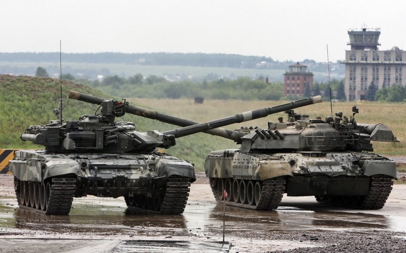 nature, government, army, armored tank, Russian Army, security, technology, T-90, fighting, black, 1080P, day, compound, army soldier, weapon, water, gun