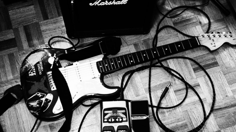 instrument, acoustic guitar, man, play, electric guitar, electric, acoustic, music, rock, musical instrument, stringed instrument, guitar, banjo, guitarist