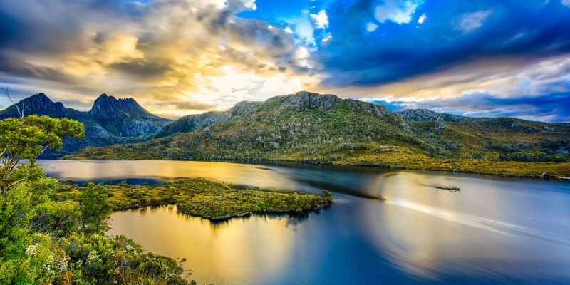 nature, covered, mountain, f4L, water, body, USM, Canon 5D mark III, Cradle Mountain, landscape, photography, body water, Dove Lake, tree, light  time