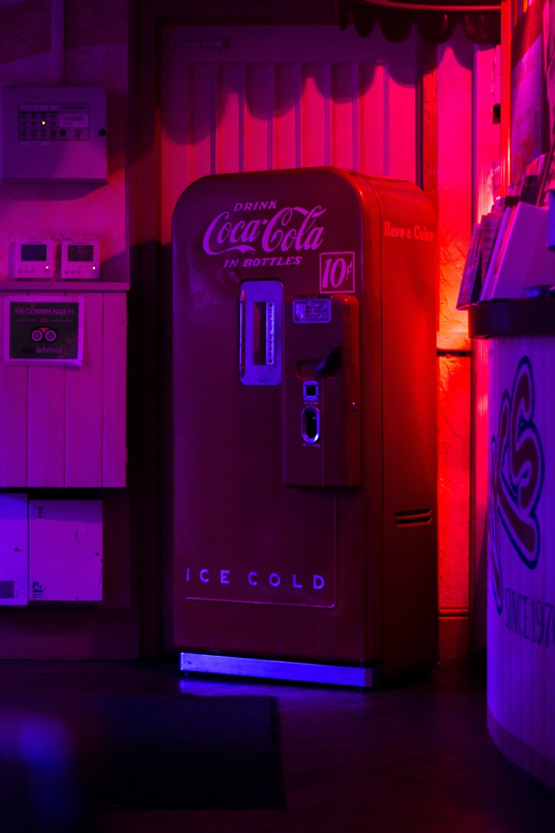 vending machine, united kingdom, purple, dark, old, diner, bar - drink establishment, canon, neon, entrance, retro, 5K, text, norwich, business, technology