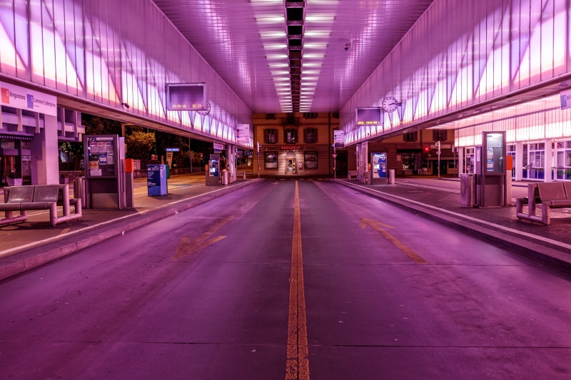 store, 8K, ceiling, architecture, business, city, diminishing perspective, urban, bus, indoors, geometry, modern, empty, built structure, absence, purple