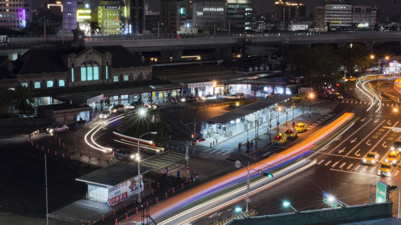 lapse, light trail, bus station, illuminated, traffic, bridge, photo, high angle view, land vehicle, vehicle, parking lot, city, car park, night, building exterior