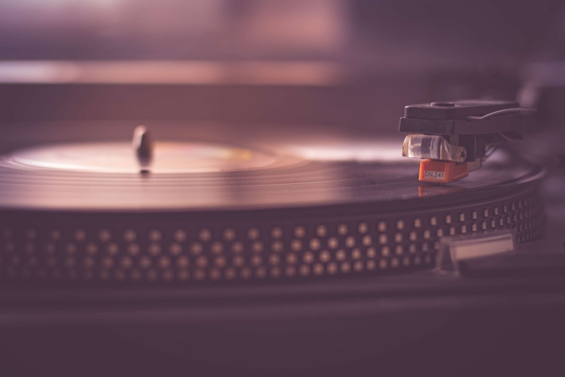 record, gramophone, indoors, retro, studio shot, equipment, focus, no people, outdoors, music, night, close-up, audio equipment, motion, spinning, selective focus
