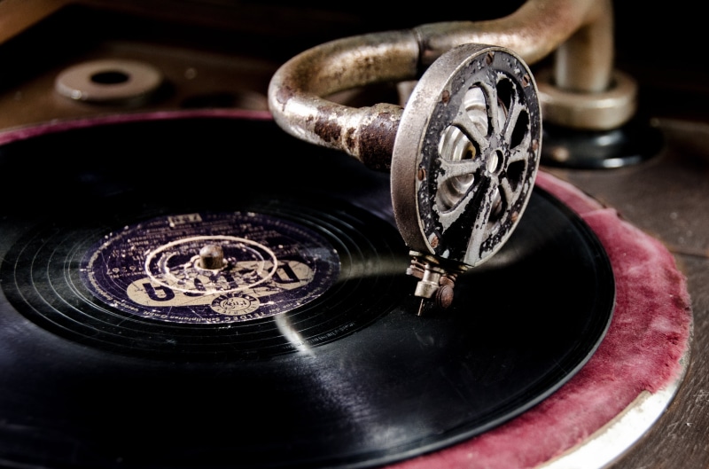 record, metal, turntable, lp, antique, gramophone, retro, audio, arts culture and entertainment, silver colored, retro styled, old, vinyl, technology, brown