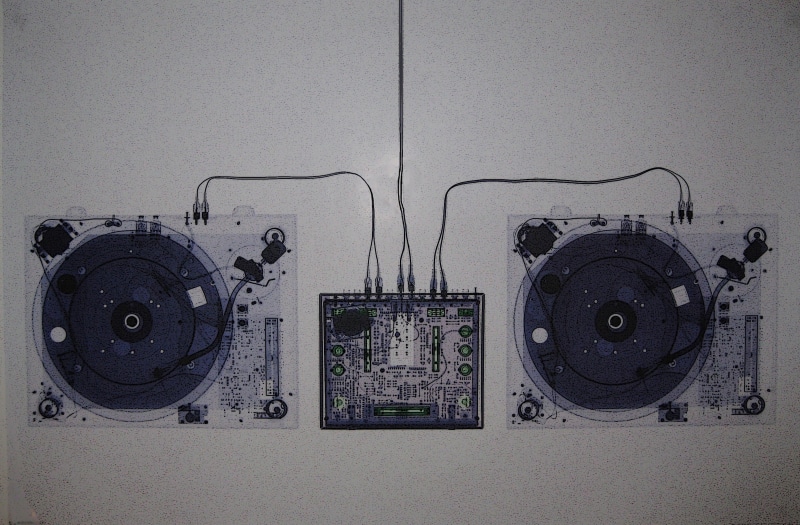 sound mixers, DJ, gramophone, music, 2K