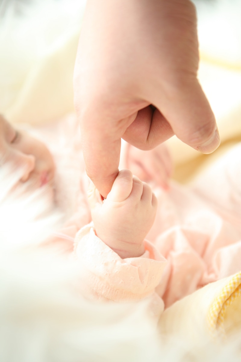 indoors, body part, people, one parent, 4K, women, hand, person, innocence, dad, love, small, index, newborn, beginnings, human foot, positive emotion