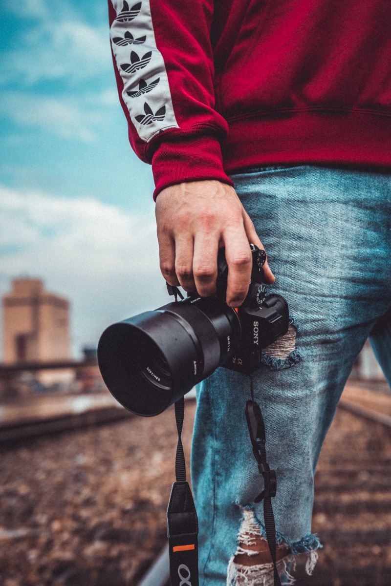 tourist, hd, tourism, black, outdoors, equipment, sony, young Adult, bokeh, denim, adult, journey, 4k, 5K, photographing, hobbies, boy, sLR Camera