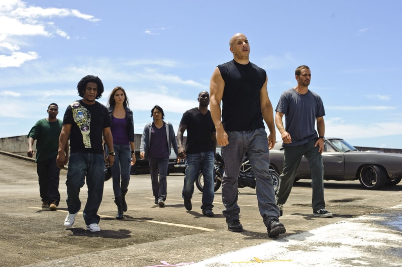 leisure activity, friendship, fast five, males, african Descent, mode of transportation, young Women, women, cloud - sky, real people, sky, looking, motor vehicle