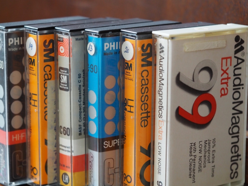 device, western script, collection, retro, stereo, record, analog, finance, 4K, text, no people, coil, number, compact casette, label, close-up, thermometer