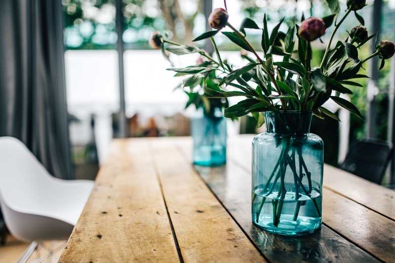 nature, table, vase, interior, glass - material, wood - material, wooden, dining, no people, indoors, interior design, home, 4K, bottle, flower head, flower