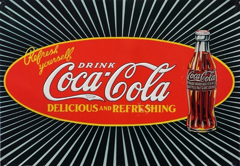 cube, vintage, refreshing, capital letter, cap, fizzy, close-up, fresh, no people, red, earlier, still life, soft, caffeine, refreshment, logo, sugar, tasty