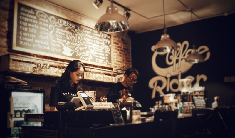 occupation, happy hour, food and drink industry, bartender, restaurant, cashier, shop, communication, bar - drink establishment, employee, man, coffee shop