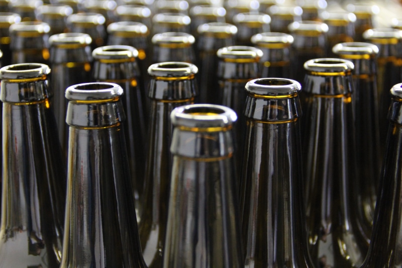 factory, winery, food and drink, bottles, no people, business, 5K, food processing plant, in a row, winemaking, silver colored, food and drink industry
