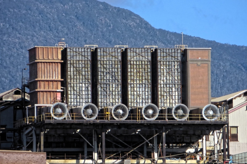 mountain, 2K, built structure, nature, rust, technology, fuel and power generation, australia, drink, symmetry, refinery, distillation, day, architecture
