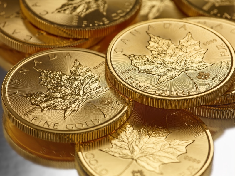 no people, gold colored, still life, close-up, silver colored, Canada, savings, 5K, business, currency, economy, gold, indoors, metal, money, selective focus