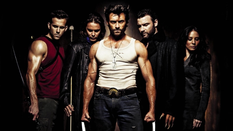 beautiful, black Color, friendship, indoors, X-Men Origins: Wolverine, sport, dark, three quarter length, young women, muscular Build, young Men, Ryan Reynolds