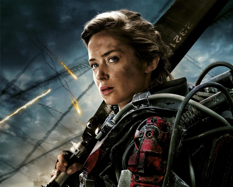 Rita Vrataski, Warner Bros. Pictures, Face, EOT, Edge of Tomorrow, Weapon, Bombing, Woman, Smoke Fire, 2014, Armor, Darkness, Cloud, Film, Emily Blunt