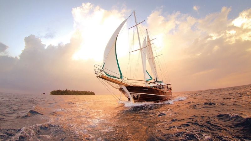white, sail, boat, Sunset, 1080P, Water, Sea, Ship, brown, Clouds, Sailboat