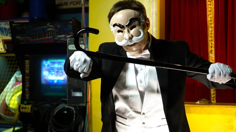 hacking, mask, mask - disguise, TV, s, disguise, Mr. Robot, retail, business, human representation, men, indoors, clothing, black, waist up, adult, jacket