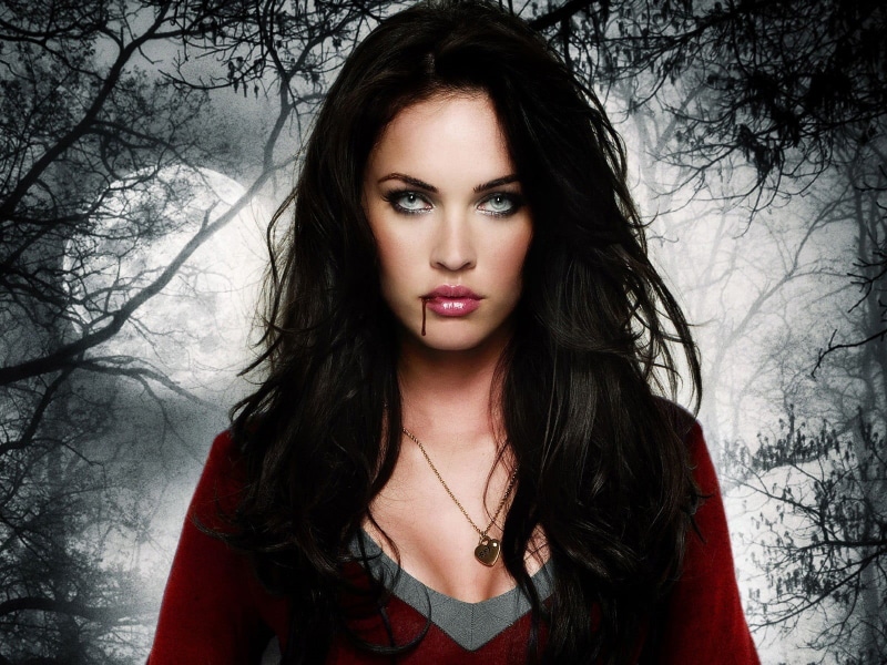 tree, looking at camera, headshot, young women, hairstyle, young adult, scoop, women, movies, woman, front view, hair, Megan Fox, neck, leisure activity